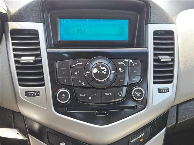 used 2015 Chevrolet Cruze car, priced at $7,599