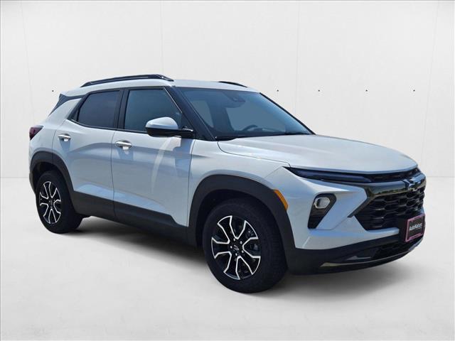 new 2025 Chevrolet TrailBlazer car, priced at $33,720