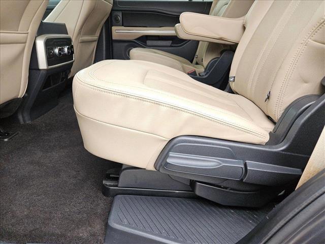 used 2022 Ford Expedition car, priced at $38,078