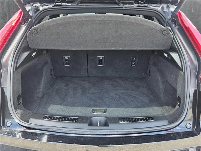 used 2024 Cadillac XT4 car, priced at $32,971