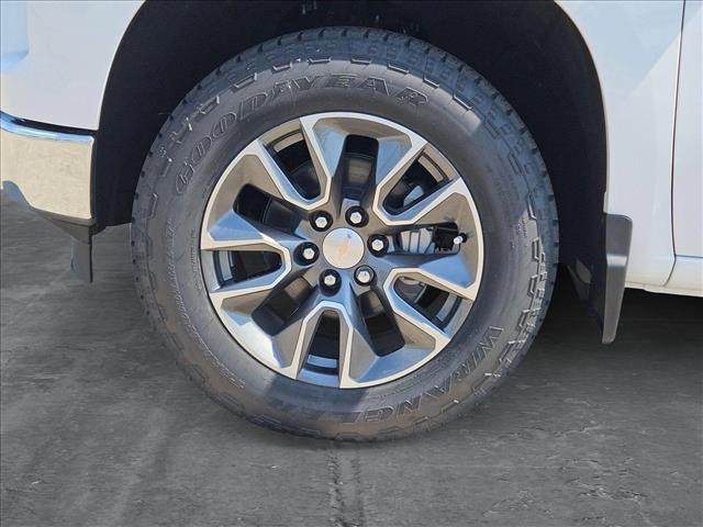 new 2024 Chevrolet Silverado 1500 car, priced at $41,571