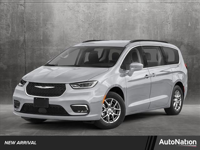 used 2023 Chrysler Pacifica car, priced at $27,995