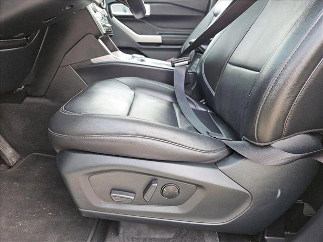 used 2022 Ford Explorer car, priced at $28,354