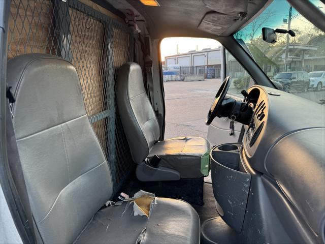 used 1999 Ford E150 car, priced at $2,495