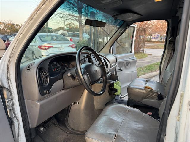 used 1999 Ford E150 car, priced at $2,495