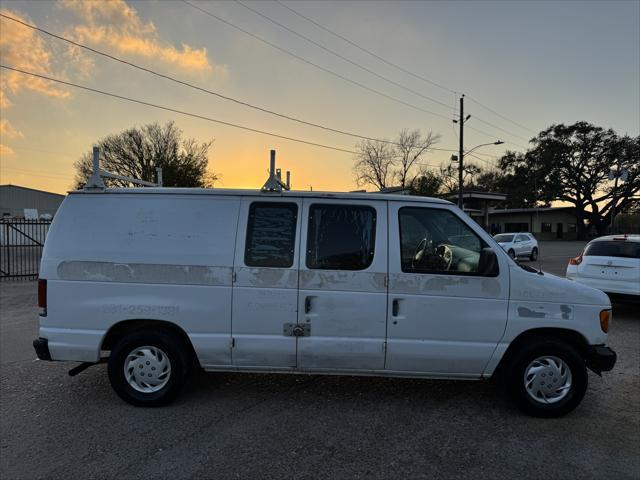 used 1999 Ford E150 car, priced at $2,495