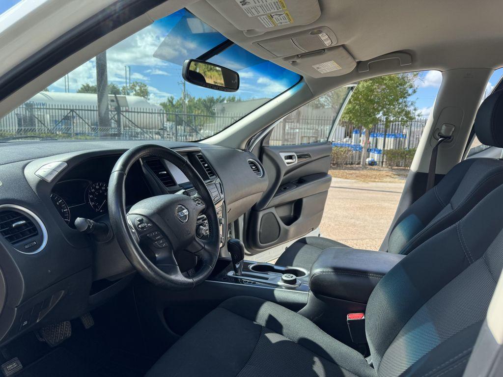 used 2018 Nissan Pathfinder car, priced at $4,995