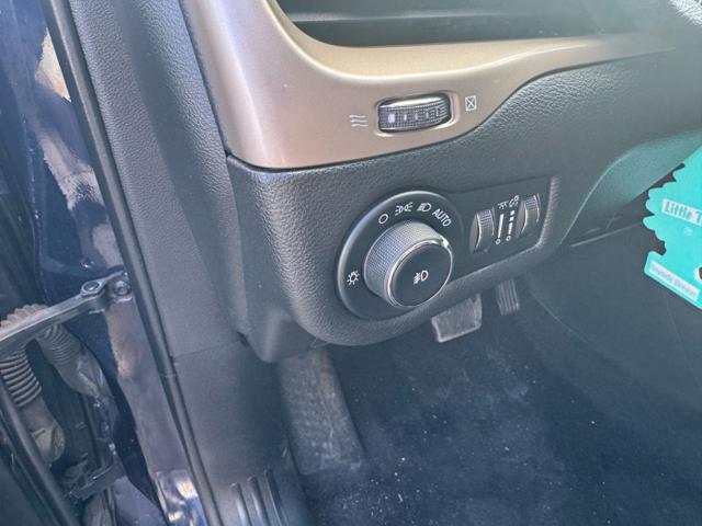 used 2015 Jeep Cherokee car, priced at $13,900