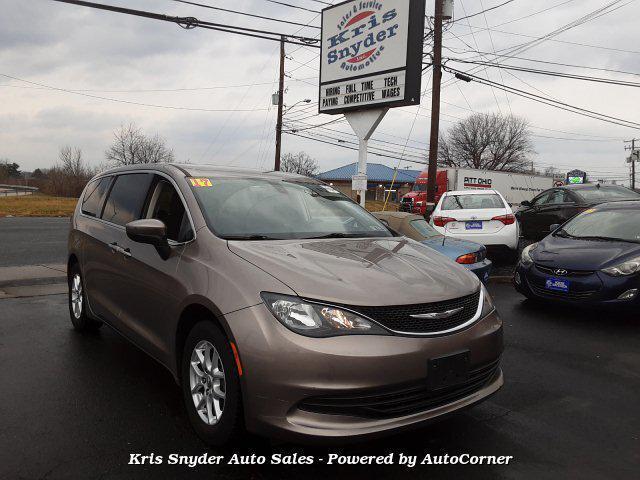 used 2017 Chrysler Pacifica car, priced at $18,900