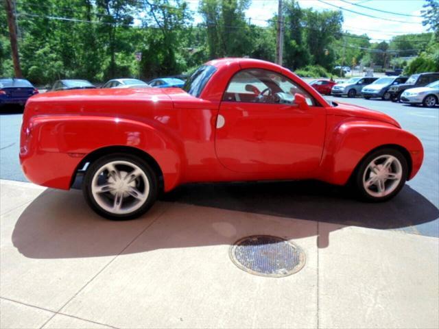 used 2005 Chevrolet SSR car, priced at $26,988