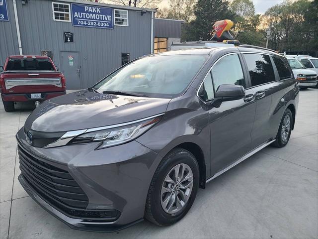 used 2022 Toyota Sienna car, priced at $29,500