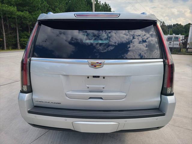 used 2020 Cadillac Escalade car, priced at $27,900