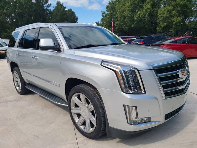 used 2020 Cadillac Escalade car, priced at $27,900