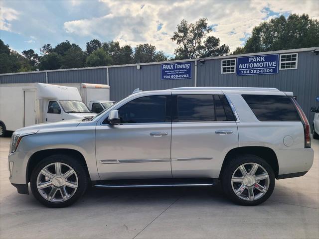 used 2020 Cadillac Escalade car, priced at $27,900