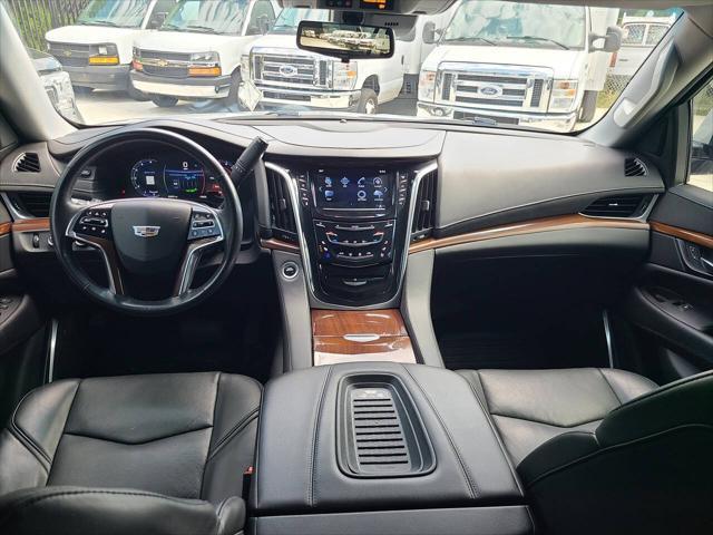 used 2020 Cadillac Escalade car, priced at $27,900