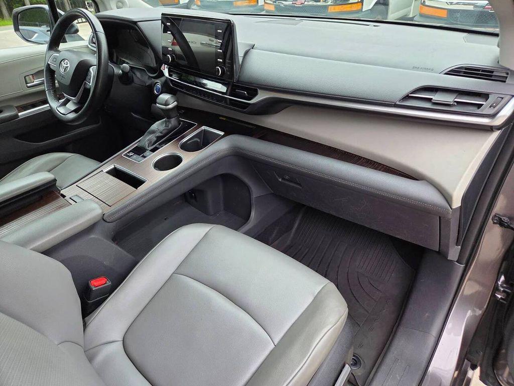 used 2022 Toyota Sienna car, priced at $28,900