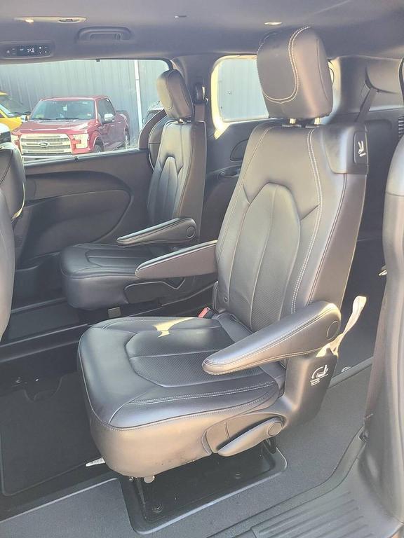 used 2021 Chrysler Pacifica car, priced at $47,700