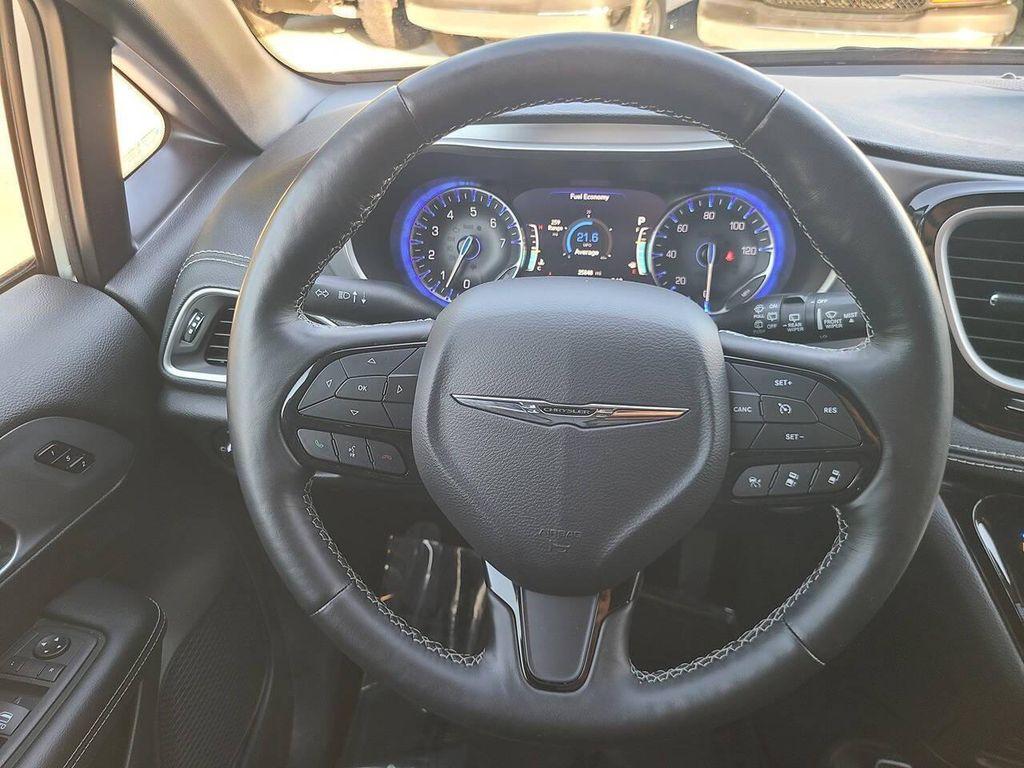 used 2021 Chrysler Pacifica car, priced at $47,700