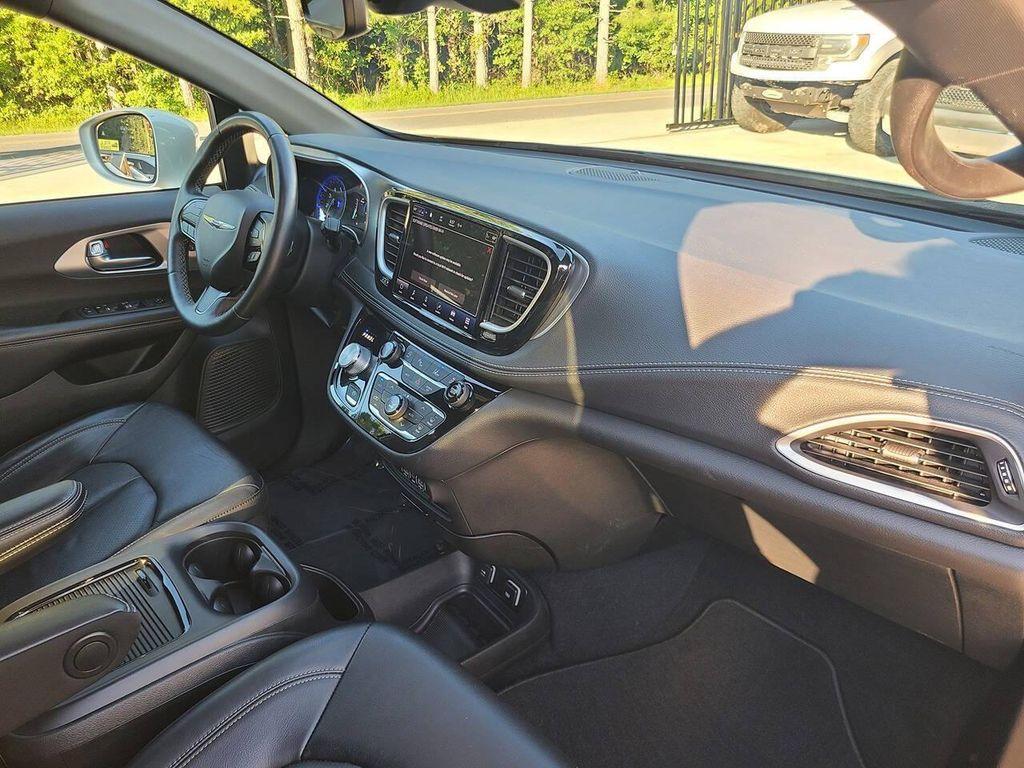 used 2021 Chrysler Pacifica car, priced at $47,700