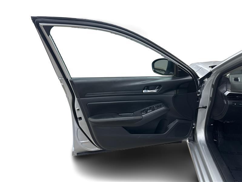 used 2025 Nissan Altima car, priced at $20,900