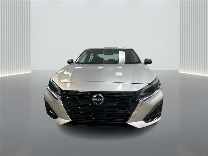 used 2025 Nissan Altima car, priced at $20,900