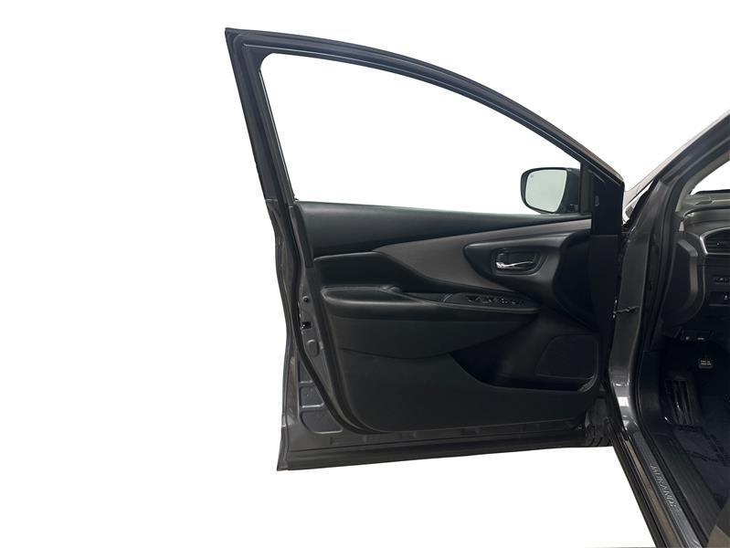 used 2022 Nissan Murano car, priced at $19,900