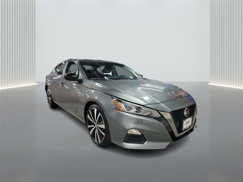 used 2022 Nissan Altima car, priced at $17,900