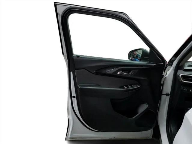 used 2023 Chevrolet TrailBlazer car, priced at $16,900