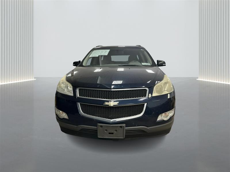 used 2011 Chevrolet Traverse car, priced at $4,500