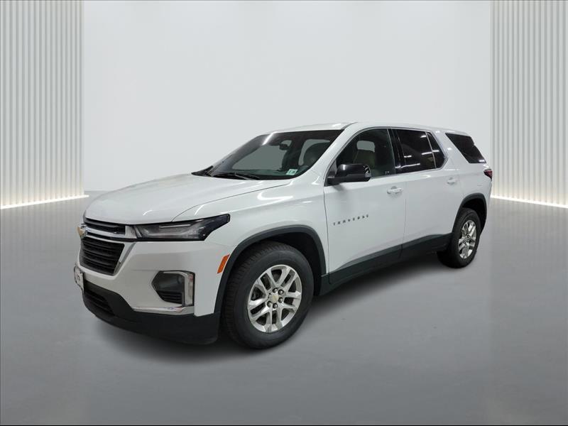 used 2023 Chevrolet Traverse car, priced at $21,900