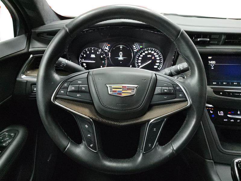 used 2018 Cadillac XT5 car, priced at $17,900