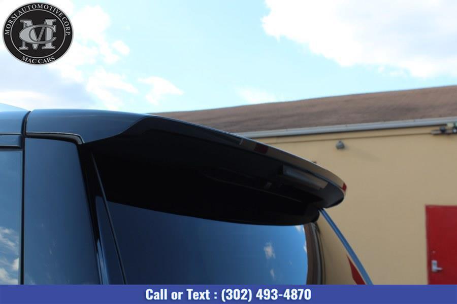 used 2023 GMC Yukon XL car, priced at $43,997