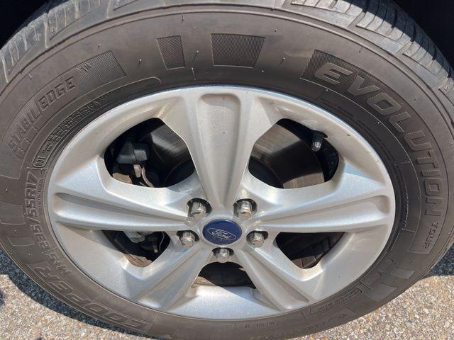 used 2015 Ford Escape car, priced at $10,999