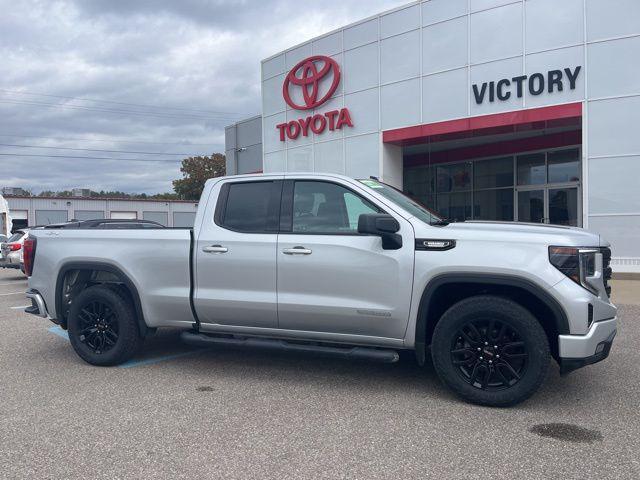 used 2022 GMC Sierra 1500 car, priced at $38,471