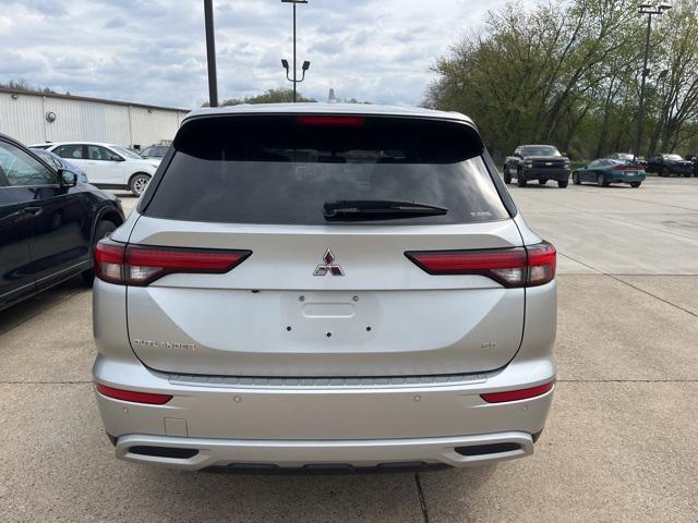 used 2022 Mitsubishi Outlander car, priced at $21,999