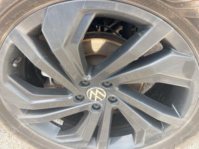 used 2023 Volkswagen Atlas car, priced at $29,648
