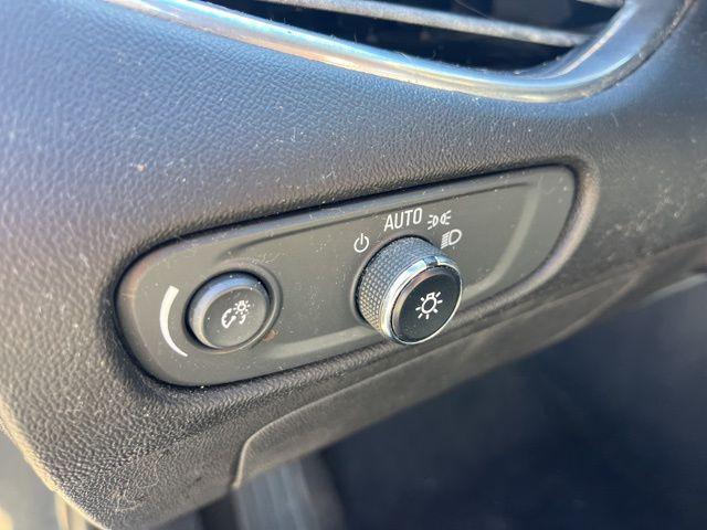 used 2017 Chevrolet Malibu car, priced at $12,574