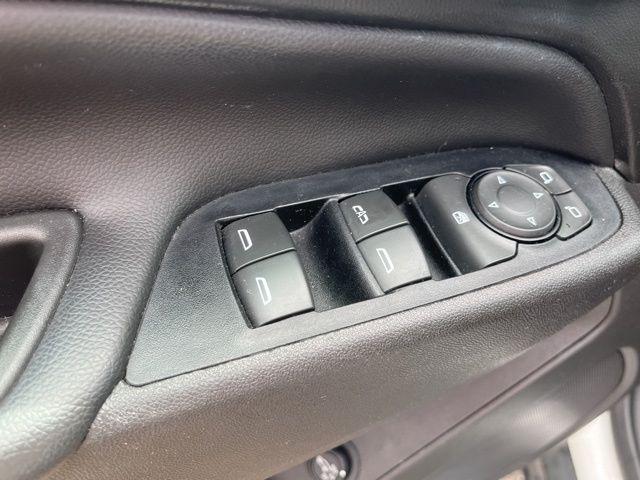 used 2019 Chevrolet Equinox car, priced at $15,999
