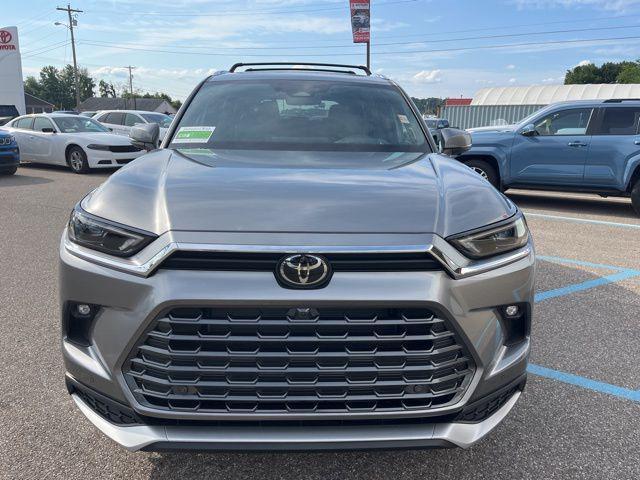new 2025 Toyota Grand Highlander Hybrid car, priced at $62,887
