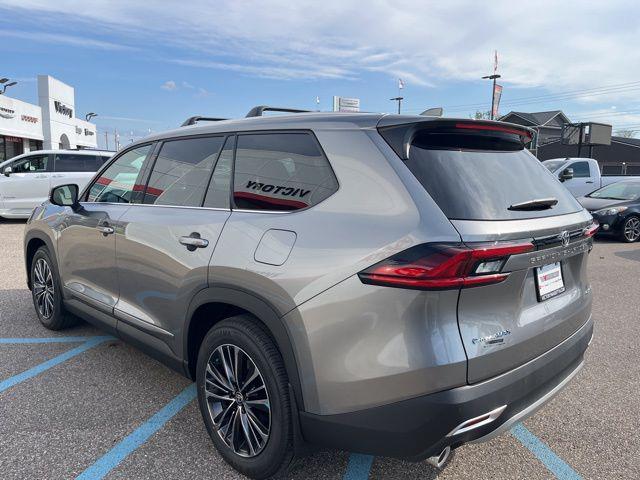 new 2025 Toyota Grand Highlander Hybrid car, priced at $62,887