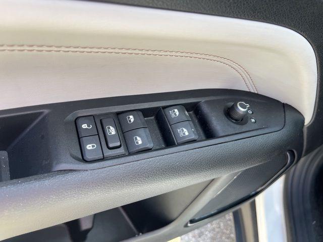 used 2022 Jeep Compass car, priced at $26,127