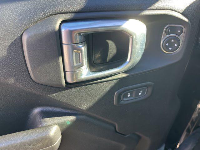 used 2021 Jeep Wrangler Unlimited car, priced at $32,874