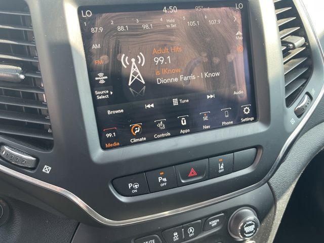 used 2023 Jeep Cherokee car, priced at $21,444