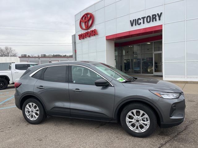 used 2023 Ford Escape car, priced at $21,400