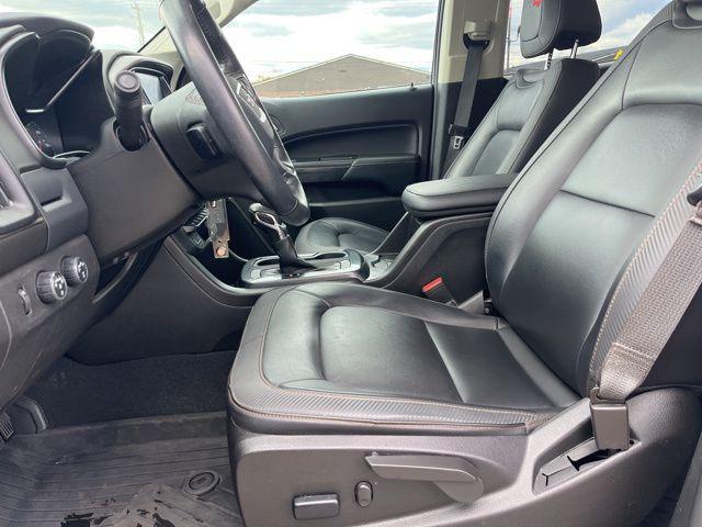 used 2022 GMC Canyon car, priced at $33,637