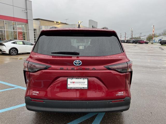 used 2024 Toyota Sienna car, priced at $49,500