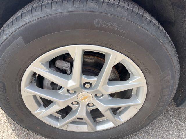 used 2024 Chevrolet Equinox car, priced at $23,599