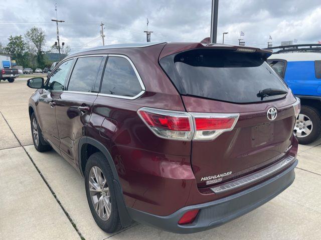 used 2015 Toyota Highlander car, priced at $19,999
