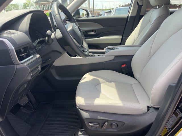 used 2024 Toyota Grand Highlander car, priced at $46,241