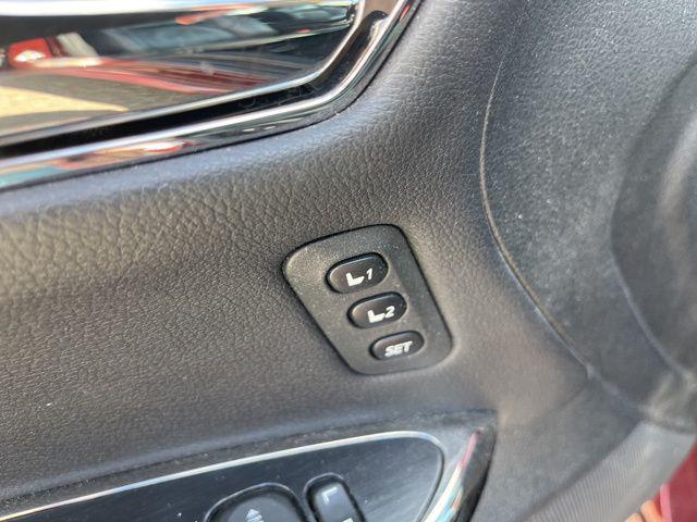 used 2013 Toyota Avalon Hybrid car, priced at $12,399